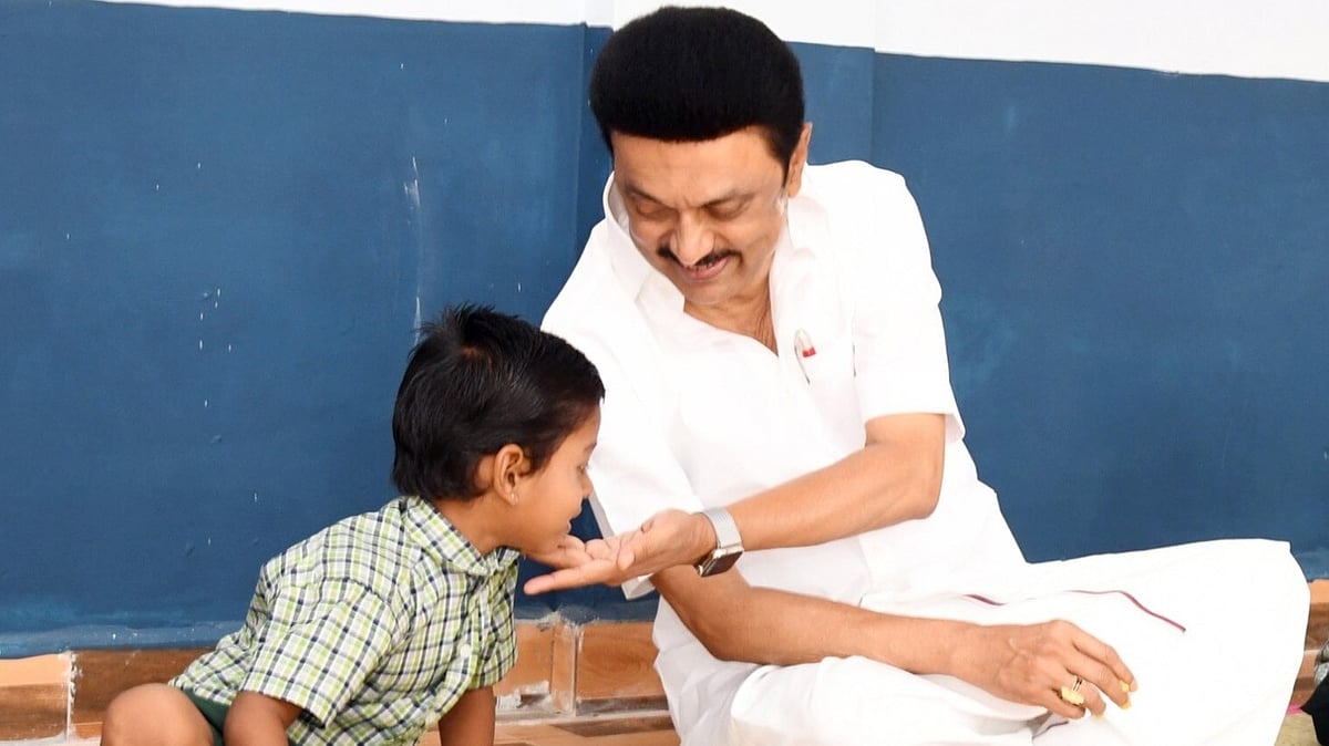 பகுத்தறிவு கொண்ட உலக குடிமக்களாக வளர்த்தெடுப்பேன் : முதலமைச்சர் மு.க.ஸ்டாலின் குழந்தைகள் தின வாழ்த்து!