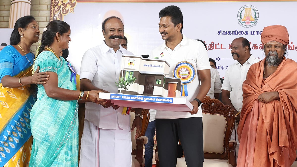 சிவகங்கை மாவட்டம் :
8,301 பயனாளிகளுக்கு ரூ.88.37 கோடி மதிப்பீட்டில் நலத்திட்ட உதவிகள்!