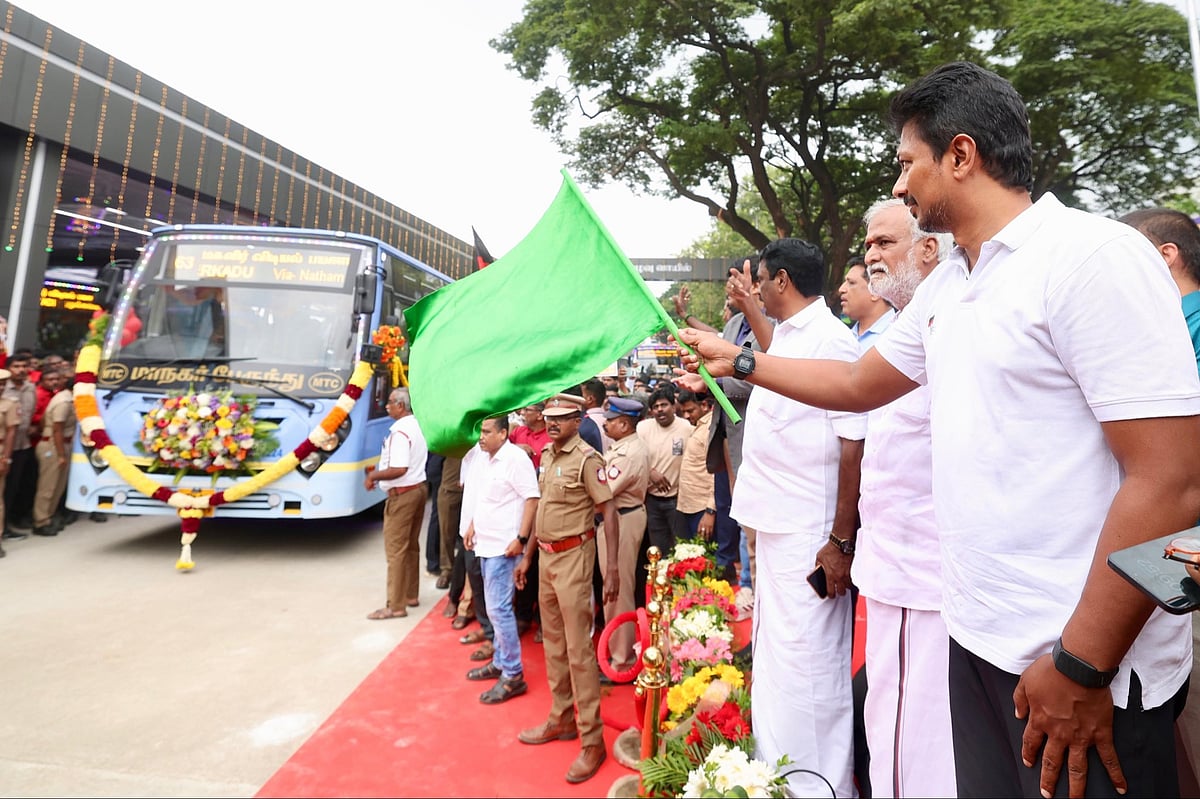 ரூ.11.81 கோடியில் அம்பத்தூர் தொழிற்பேட்டை பேருந்து நிலையம் திறப்பு! : முழு விவரம் உள்ளே!