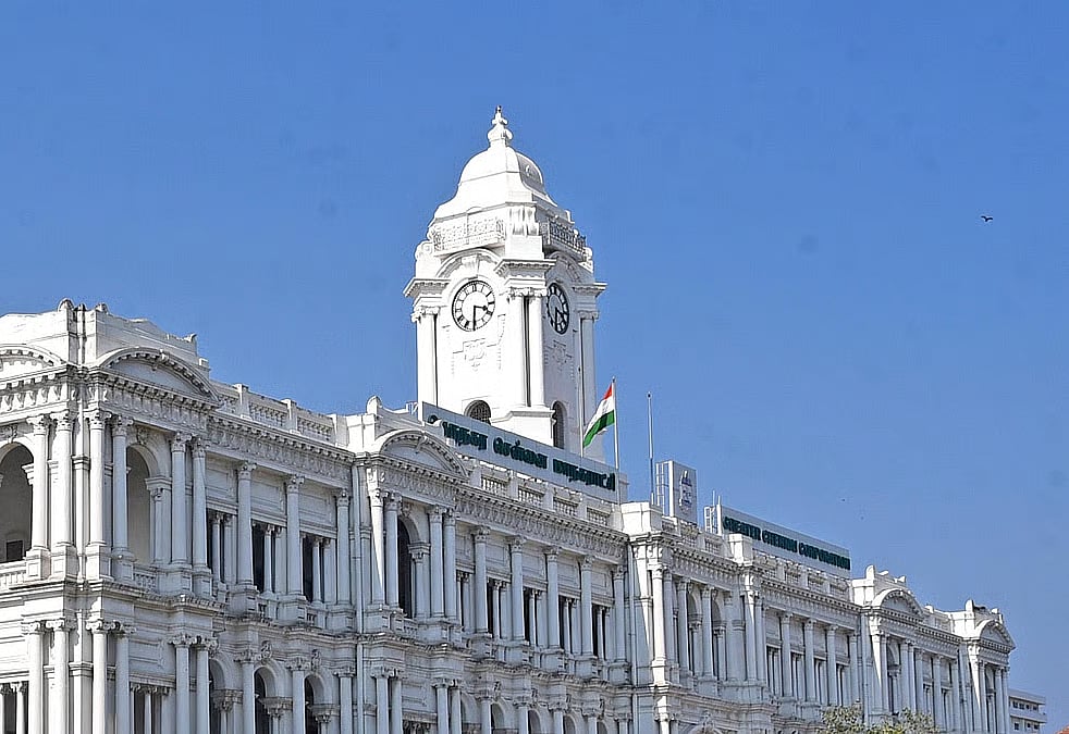 “SIR படிவங்களை நிரப்பி, விரைந்து வழங்கிட வேண்டும்!” : வாக்காளர்களுக்கு சென்னை மாநகராட்சி அறிவுறுத்தல்!