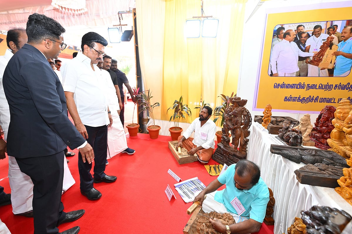 கள்ளக்குறிச்சியில் 2,16,056 பயனாளிகளுக்கு அரசு நலத்திட்ட உதவிகளை வழங்கிய முதலமைச்சர் மு.க.ஸ்டாலின்!