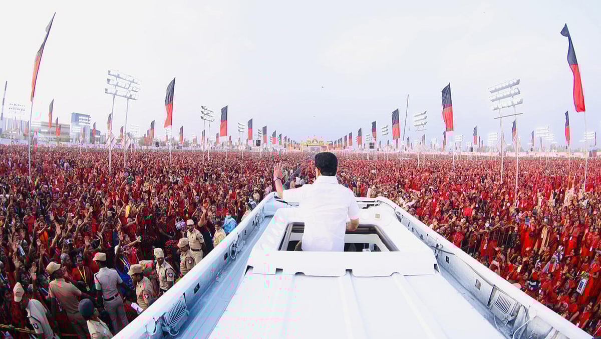 தஞ்சையில் அடுத்த மகளிர் அணி மாநாடு! - தயாராகும் “வெல்லும் தமிழ்ப் பெண்கள்” : முழு விவரம் உள்ளே!