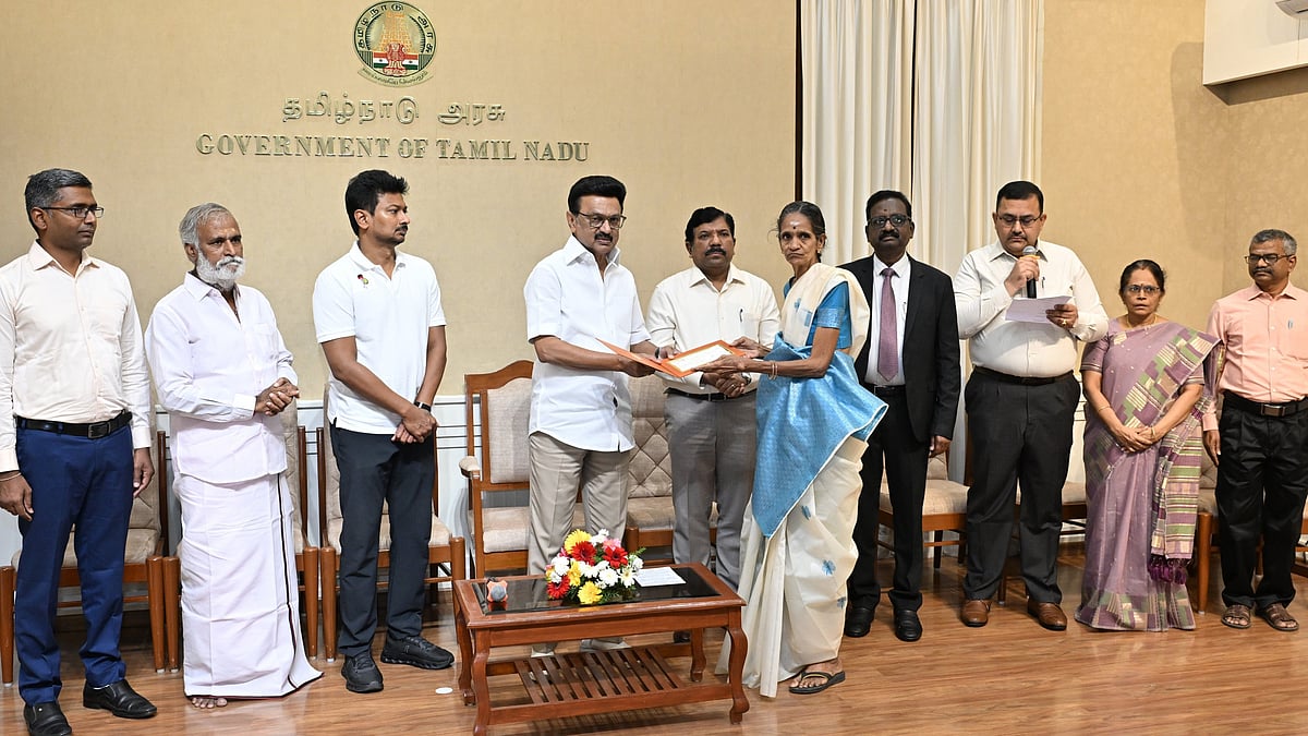 ஓய்வுபெற்ற திருக்கோயில் பணியாளர்களுக்கு ரூ.2000 பொங்கல் கருணைத்தொகை.. வழங்கினார் முதலமைச்சர்!