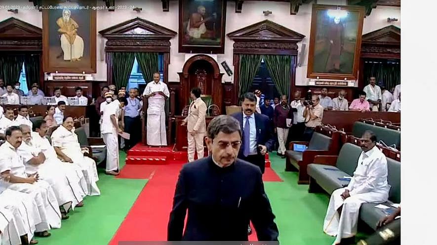 வந்தார்.. நின்றார்.. சென்றார்.. Repeatuh.. இதுவரை எத்தனை முறை பேரவையை விட்டு Exit ஆன ஆளுநர் ரவி? -விவரம்!