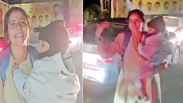 கடுமையான போக்குவரத்து.. சிக்கி தவித்த ஆம்புலன்ஸ்.. கைக்குழந்தையுடன் களத்தில் இறங்கிய பெண் காவலர்! | VIDEO