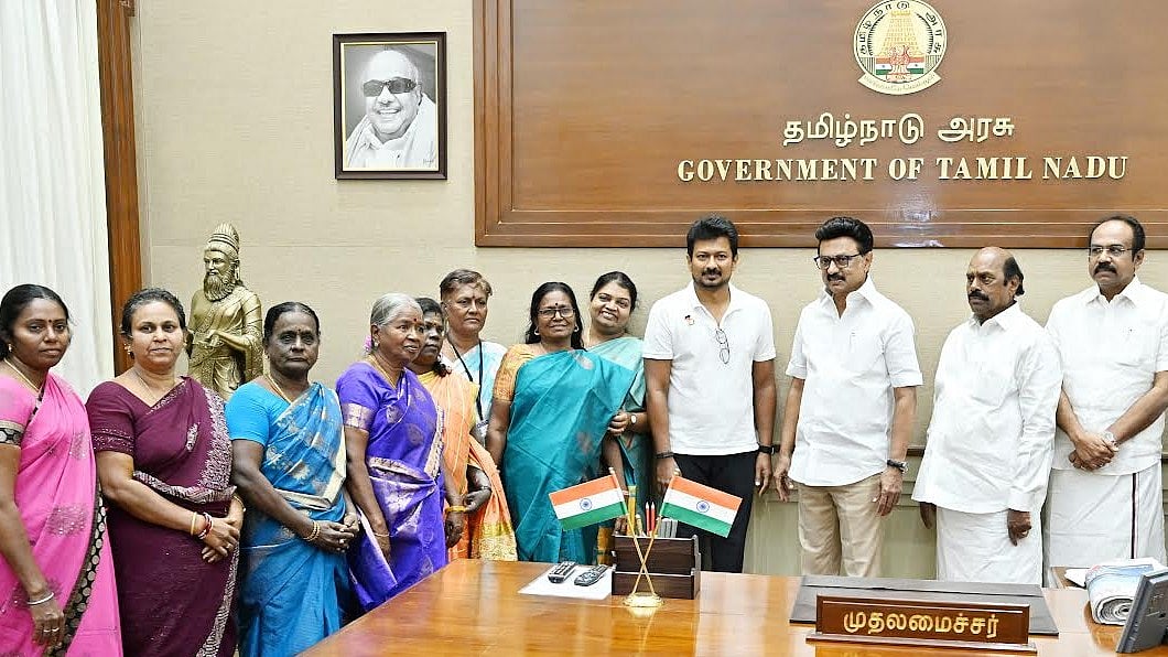 புதிய அறிவிப்புகளை வெளியிட்ட முதலமைச்சர் : நன்றி தெரிவித்த சத்துணவு, அங்கன்வாடி பணியாளர்கள்!