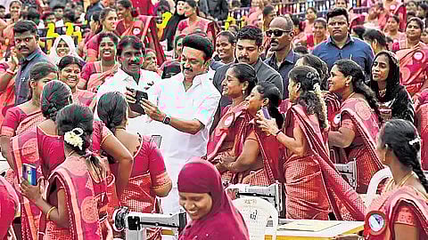 “திராவிட மாடல் 2.0-விற்கு மகுடம் சூட்ட போகும் பெண்கள்” : அமைச்சர் கே.என்.நேரு உறுதி!