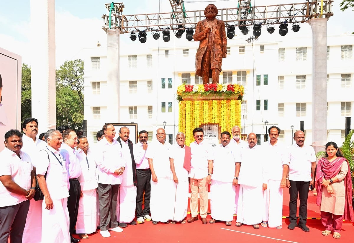 “சிவந்தது சென்னை!” - மாமேதை கார்ல் மார்க்ஸ் சிலை திறப்பு குறித்து முதலமைச்சர் மு.க.ஸ்டாலின்! 