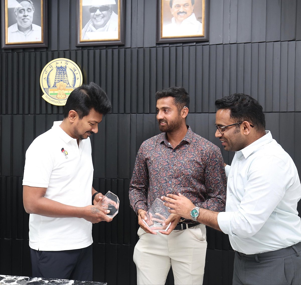 ஆஸ்திரேலியா டென்னிஸ் 2026 : 2-ம் இடம் வென்ற மாற்றுத்திறன் வீரர் ப்ரித்வி சேகருக்கு துணை முதல்வர் வாழ்த்து