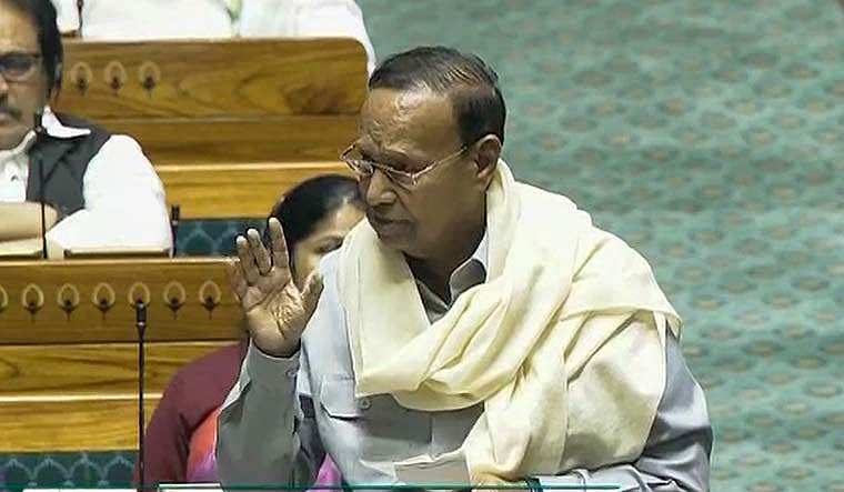 “தமிழ்நாட்டுக்கு சிறப்பு திட்டங்களை அளிக்காதது ஏன்?” : பட்ஜெட் மீதான விவாதத்தில் டி.ஆர்.பாலு MP கேள்வி!