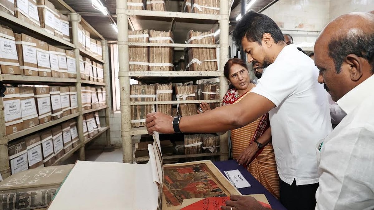 புதுப்பொலிவு பெற்ற தமிழ்நாடு ஆவணக்காப்பகம்: Japanese Tissue முறையை தொடங்கி வைத்த துணை முதலமைச்சர் உதயநிதி