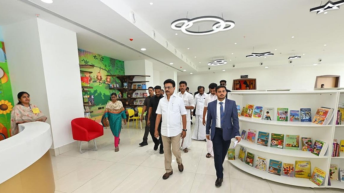 கோவை : தந்தை பெரியார் நூலகத்தில் முதலமைச்சர் மு.க.ஸ்டாலின் ஆய்வு - பணிகளை விரைந்து முடிக்க உத்தரவு!