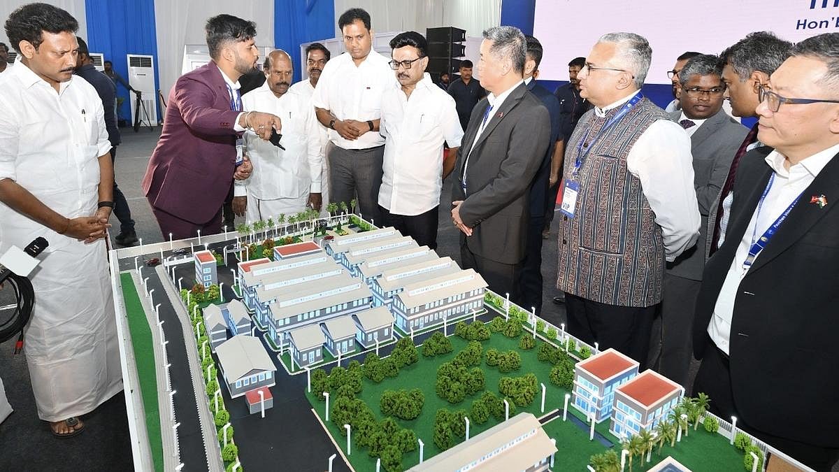 5 ஆண்டுகளில் மாபெரும் சாதனை.. 1 டிரில்லியன் அமெரிக்க டாலர் பொருளாதாரத்தை நோக்கி செல்லும் தமிழ்நாடு!