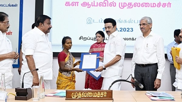 4.29 லட்சம் வீடுகள்.. 25.56 லட்சம் பேருக்கு பட்டாக்கள்.. ஏழை மக்களின் கனவை நனவாக்கிய திராவிட மாடல்!