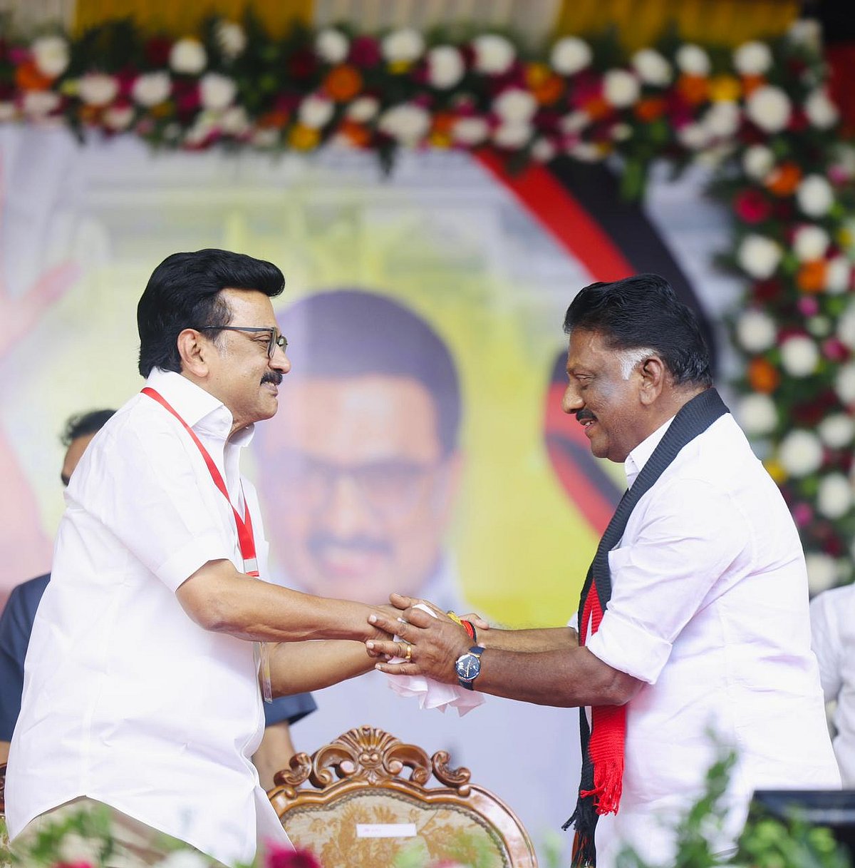 “விசுவாசத்துக்கு அடையாளம் OPS.. நிதிஷ்குமாரின் கதிதான் பழனிசாமிக்கும்”: முதலமைச்சர் மு.க.ஸ்டாலின் பேச்சு!