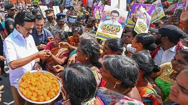 மகளிர் தினம் : “தமிழ்நாட்டோட இலட்சிய கனவை நீங்கதான் நிறைவேற்ற போறீங்க..” - முதலமைச்சர் சொன்ன செய்தி!