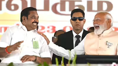 “பழனிசாமியிடம் உண்மையும் கிடையாது, உழைப்பும் கிடையாது, வெறும் பிழைப்புதான் உண்டு!” : முரசொலி தலையங்கம்!