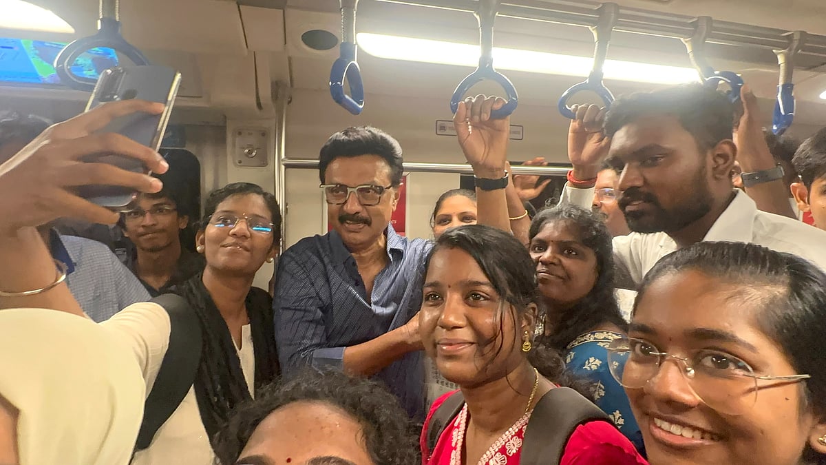 ’Morning ride in Chennai Metro!’ : மக்களோடு மக்களாக - சென்னை மெட்ரோவில் முதலமைச்சர் மு.க.ஸ்டாலின்!
