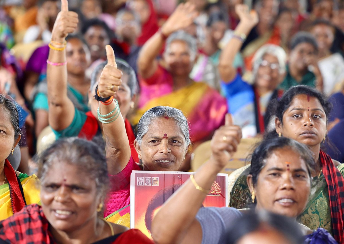 ‘ரெஸ்ட்’ இல்லாமல் உழைக்கும் பெண்களுக்கு தரும் ‘ரெஸ்பெக்ட்’ உரிமைத்தொகை : சேலத்தில் முதலமைச்சர் பேச்சு!