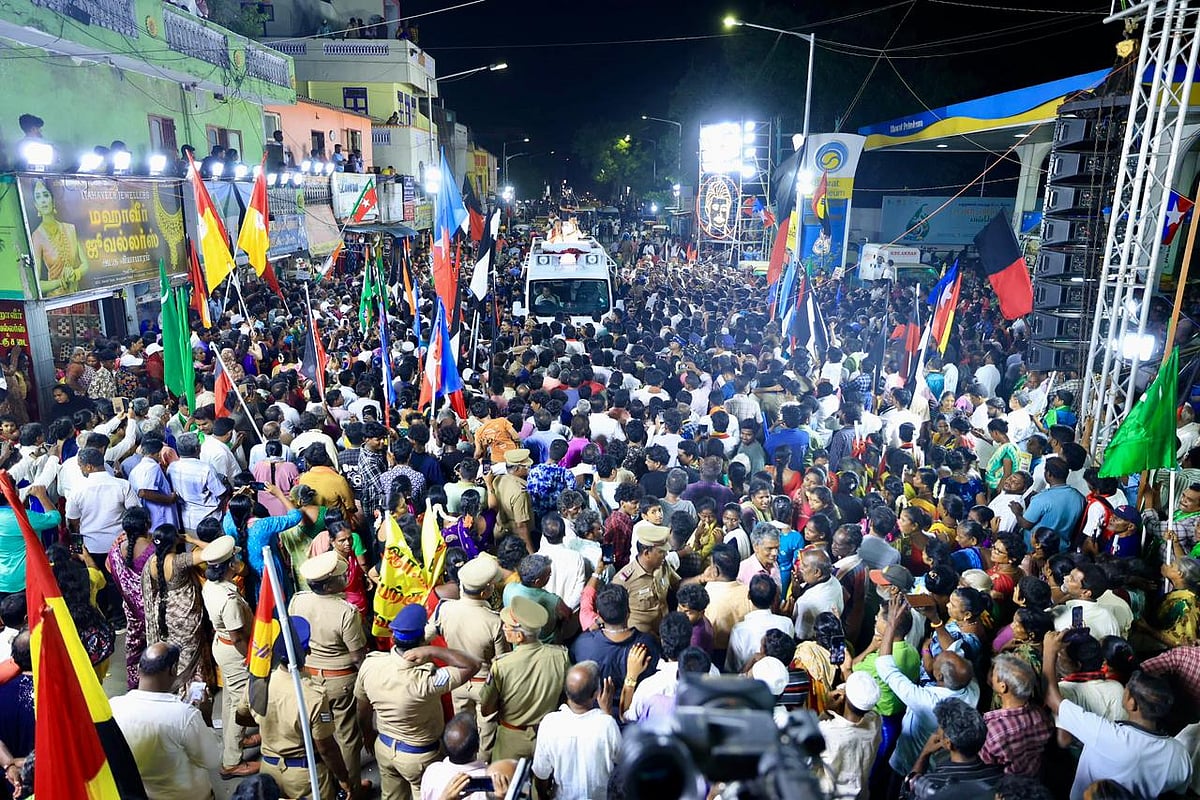 “உங்கள் வீட்டுப்பிள்ளை வேண்டுமா? எங்கிருந்தோ வந்து நாடகமாடுபவர் வேண்டுமா?” : பெரம்பூரில் முதல்வர் உரை!