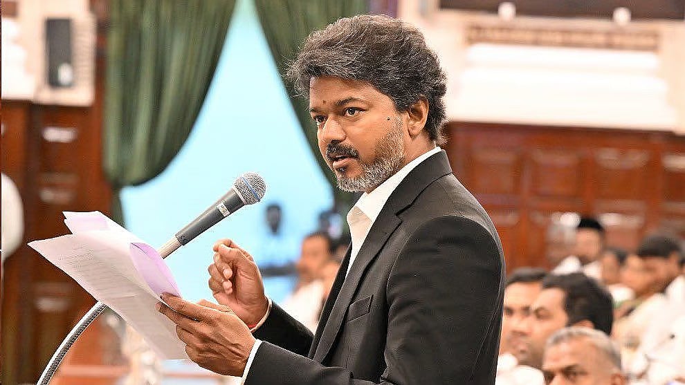 “ஒவ்வொரு நாளும் ‘விஜய்’யின் அரிதாரம் கலைந்து கொண்டே வருகிறது!” : முரசொலி தலையங்கம் விமர்சனம்!