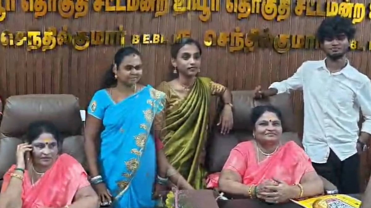 “எம்.எல்.ஏ சேர் எனக்குத்தான்.. உச்சமடைந்த த.வெ.க-வினரின் ரீல்ஸ் வெறி.. காற்றில் பறக்கும் விதிமுறைகள்”