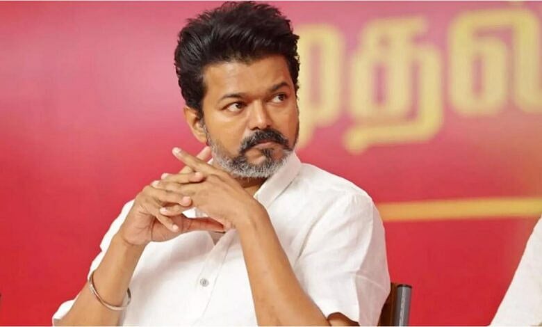 200 யூனிட்டு மின்சாரம் முதல் விஜய்யின் மூன்று பித்தலாட்டங்கள் : புட்டுப்புட்டு வைத்த முரசொலி!