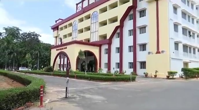 கோவையில் 1000 சவரன் நகை திருட்டு : விசாரணையில் வெளிவந்த அதிர்ச்சி தகவல்!