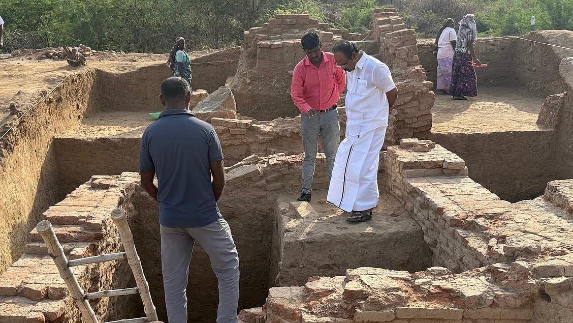 மலையடிப்பட்டி அகழாய்வுப் பணிகளை தொடர வேண்டும் : முன்னாள் அமைச்சர் தங்கம் தென்னரசு வலியுறுத்தல்!