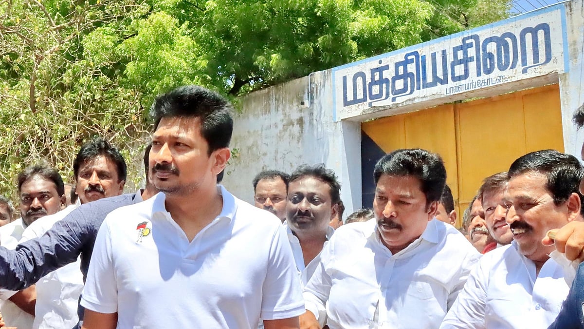 த.வெ.க அரசின் 24 மணி நேர வேலை இதுதான் : எதிர்க்கட்சி தலைவர் உதயநிதி ஸ்டாலின் சொல்வது என்ன?