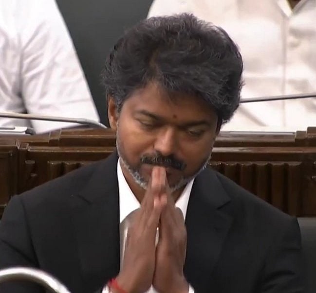 ‘ஊரான் வீட்டு நெய்யில உங்க வீட்டுக்கு ஸ்வீட் செய்யாதீங்க!’ : த.வெ.க.வை விமர்சித்த முரசொலி தலையங்கம்!