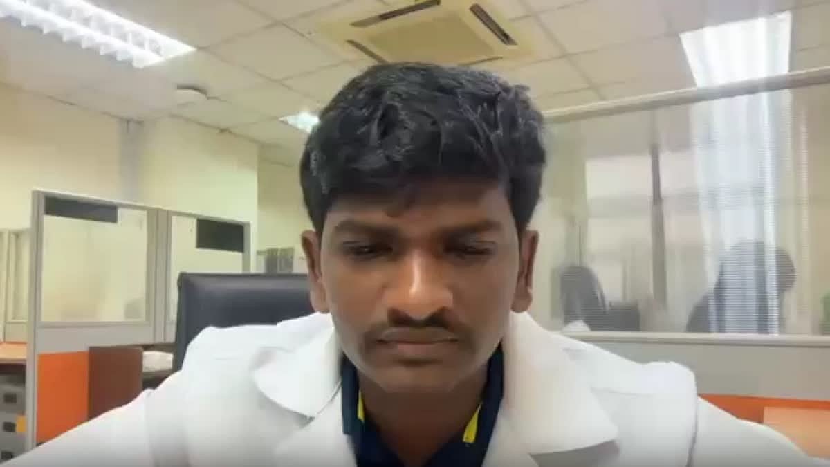 TARGET செய்யும் தவெக அரசு? : “Mental Torture பண்ணாதீங்க..” - கண்ணீருடன் VIDEO வெளியிட்ட மாணவர் பாரதிதாசன்