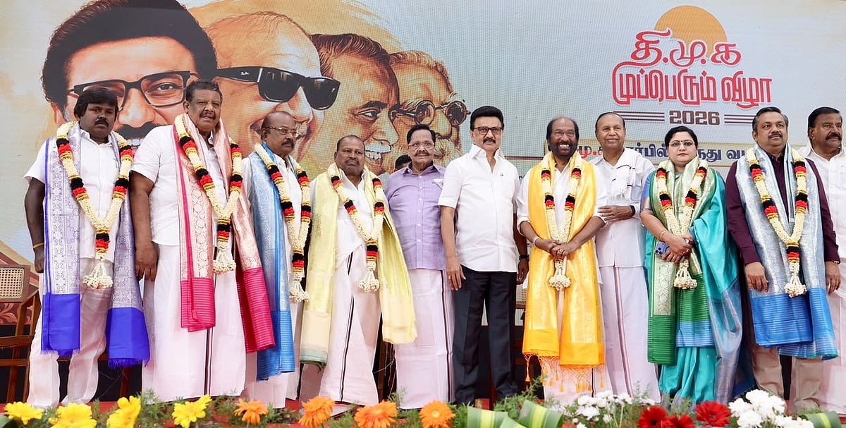 “ஒன்னு மின்வெட்டு, இரண்டு அரிவாள் வெட்டு.. இதான் தவெக ஆட்சி” : முப்பெரும் விழாவில் மு.க.ஸ்டாலின் பேச்சு!