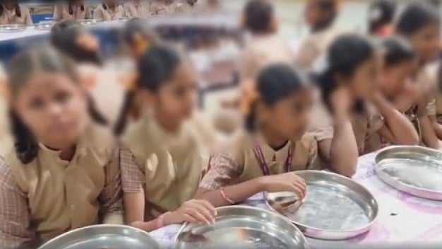 காலை உணவுத் திட்டம் - முதல் நாளே பட்டினியோடு குழந்தைகள்: த.வெ.க அரசுக்கு தி.மு.க ஐடி விங் கடும் கண்டனம்!