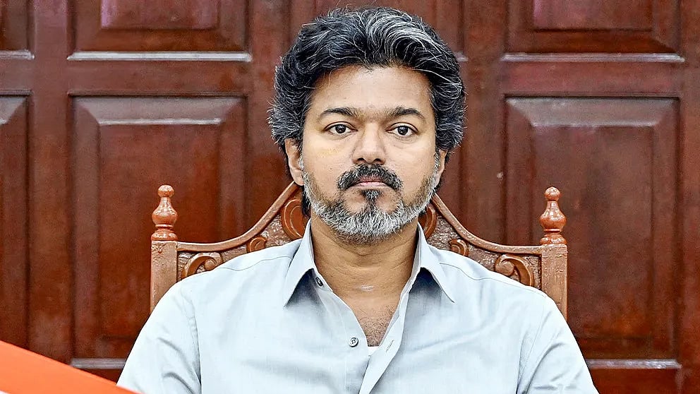 காலை உணவுத் திட்டம் : பல்லி விழுந்த சாப்பாடு.. தவெக அரசின் அலட்சியத்தால் 40 மாணவர்களுக்கு நேர்ந்த சோகம்!