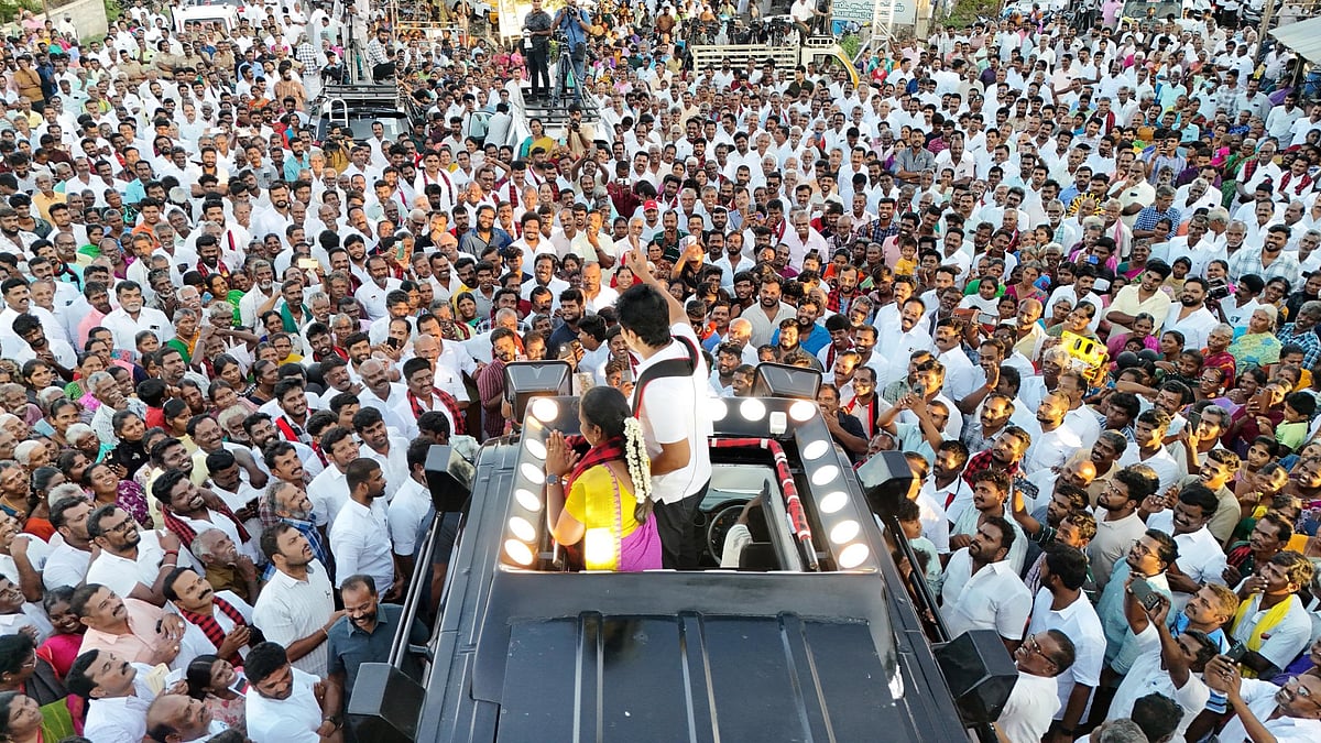 “அதிமுக MLA-களை Whole Sale-ல் வாங்கும் தவெக.. திணிக்கப்பட்ட இடைத்தேர்தல்” : தாராபுரத்தில் உதயநிதி பேச்சு!