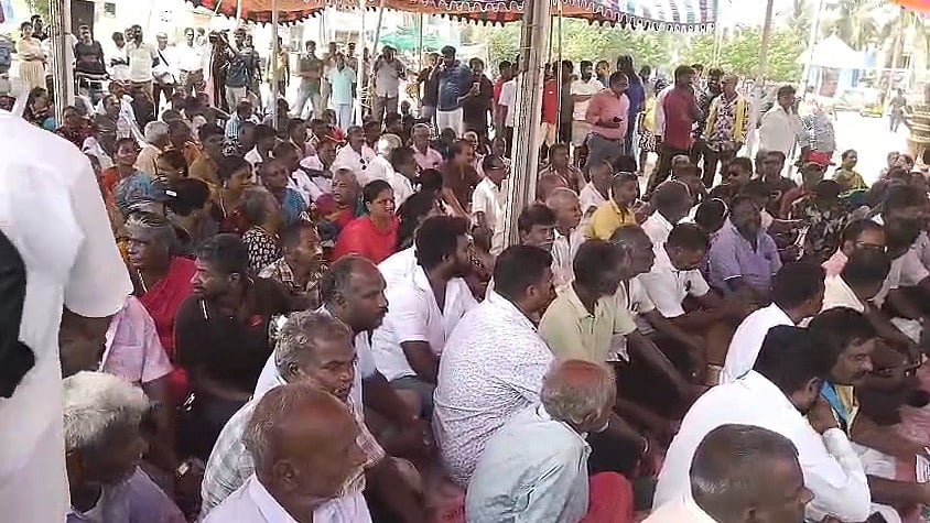 ‘புதிய தலைமைச் செயலகம்?.. 5 நாள் தான்.. போராட்டம் வெடிக்கும்’ : தவெக அரசுக்கு கெடு விதித்த மீனவர்கள்!