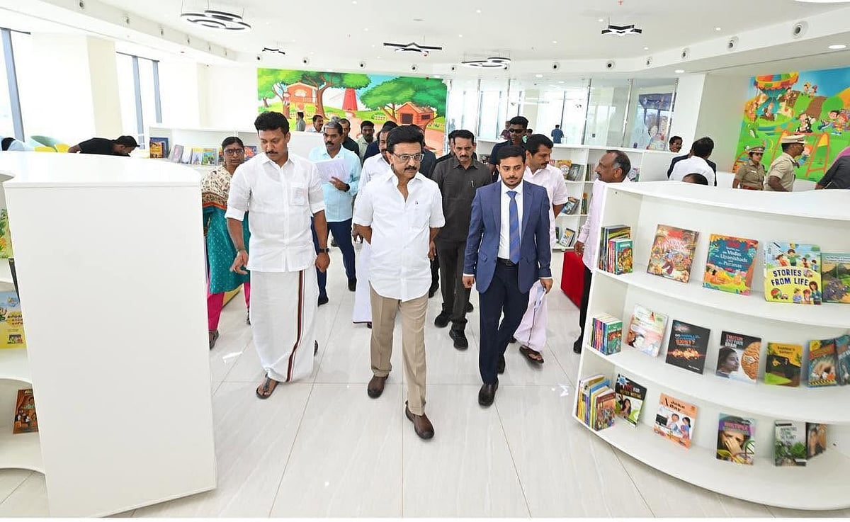 “யார் திறந்தால் என்ன? - அறிவுள்ள சமுதாயத்தை உருவாக்குவதே கழகத்தின் பணி” : அன்பில் மகேஸ் நெகிழ்ச்சி பதிவு!