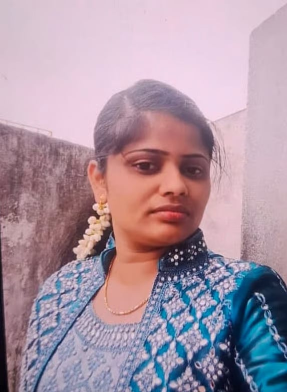 பெருந்துறை - சடலமாக மீட்கப்பட்ட செவிலியர்