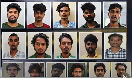 வலிப்பு வந்ததாக நாடகம்... காவலரின் 2 பவுன் சங்கிலியை பறித்து தப்பியோடிய 17 கைதிகள்.. தேனியில் ஷாக்!