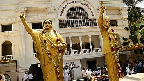 #Breaking: அதிமுக உட்கட்சித் தேர்தல்: தடை கோரி முன்னாள் எம்.பி-யான கே.சி பழனிசாமி வழக்கு!
