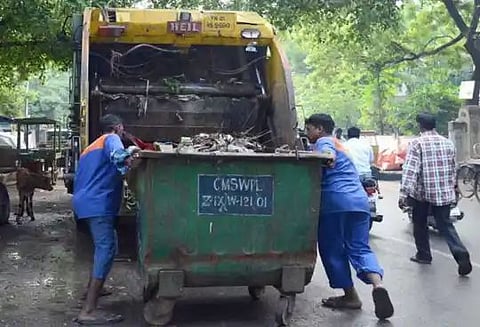 குப்பைகளை அகற்றாவிட்டால் நடவடிக்கை : சென்னை மாநகராட்சி கமிஷனர் அறிவிப்பு!