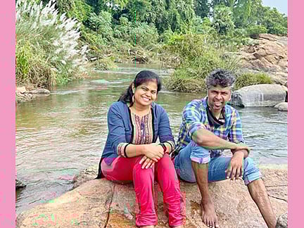 கடவுள் பற்றி பாட்டு எழுதத் தயங்கியது இல்லை.