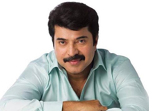 முதல் ரசிகனின் ரத்தம் தோய்ந்த முகம்