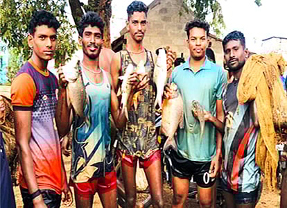 மதுரையில் மீன்பிடித் திருவிழா: உற்சாகமாய் ஆயிரக்கணக்கான பொதுமக்கள் பங்கேற்பு!