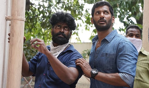 ஸ்டண்ட் நடிகருக்கு நடிகர் விஷால் பாராட்டு!