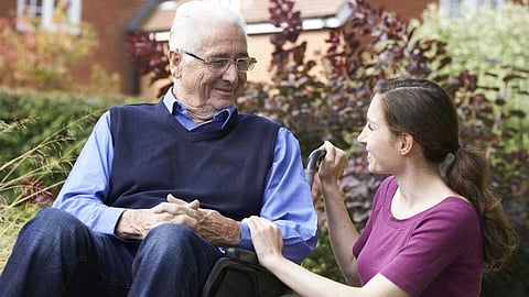 கவிதை: வாழ்தலும், இருத்தலும்!