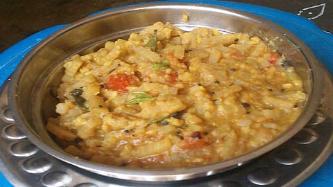 வாழைத்தண்டு கூட்டு செய்வது எப்படி?