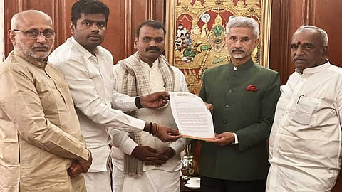 இலங்கையில் 13வது திருத்தச் சட்டம் - தமிழர் பிரச்னையில் இந்தியா தலையிடவேண்டும், தமிழக பா.ஜ.கவின் புதிய கோரிக்கை