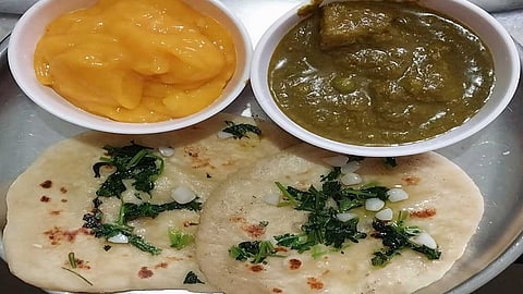 அருமையான கார்லிக் குல்ச்சா செய்வது எப்படி ?